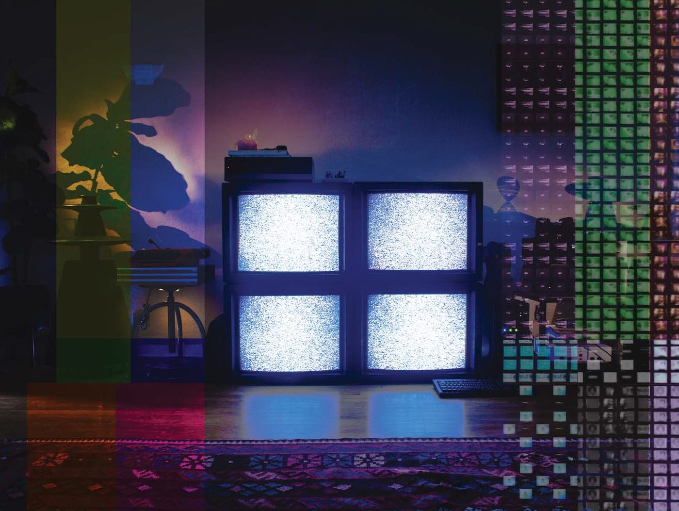 iTunes Booklet [2 - TV Static].jpg
