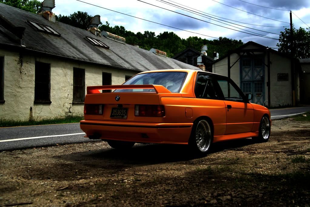 1988 BMW E30 M3 [2].jpg