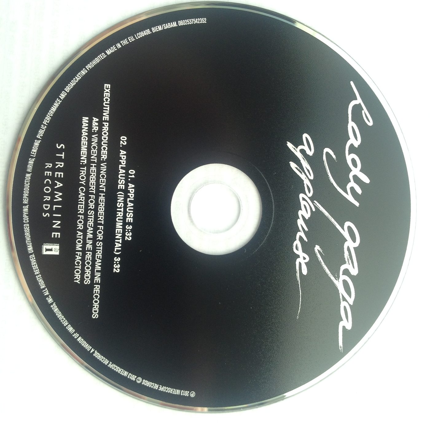 CD.JPG