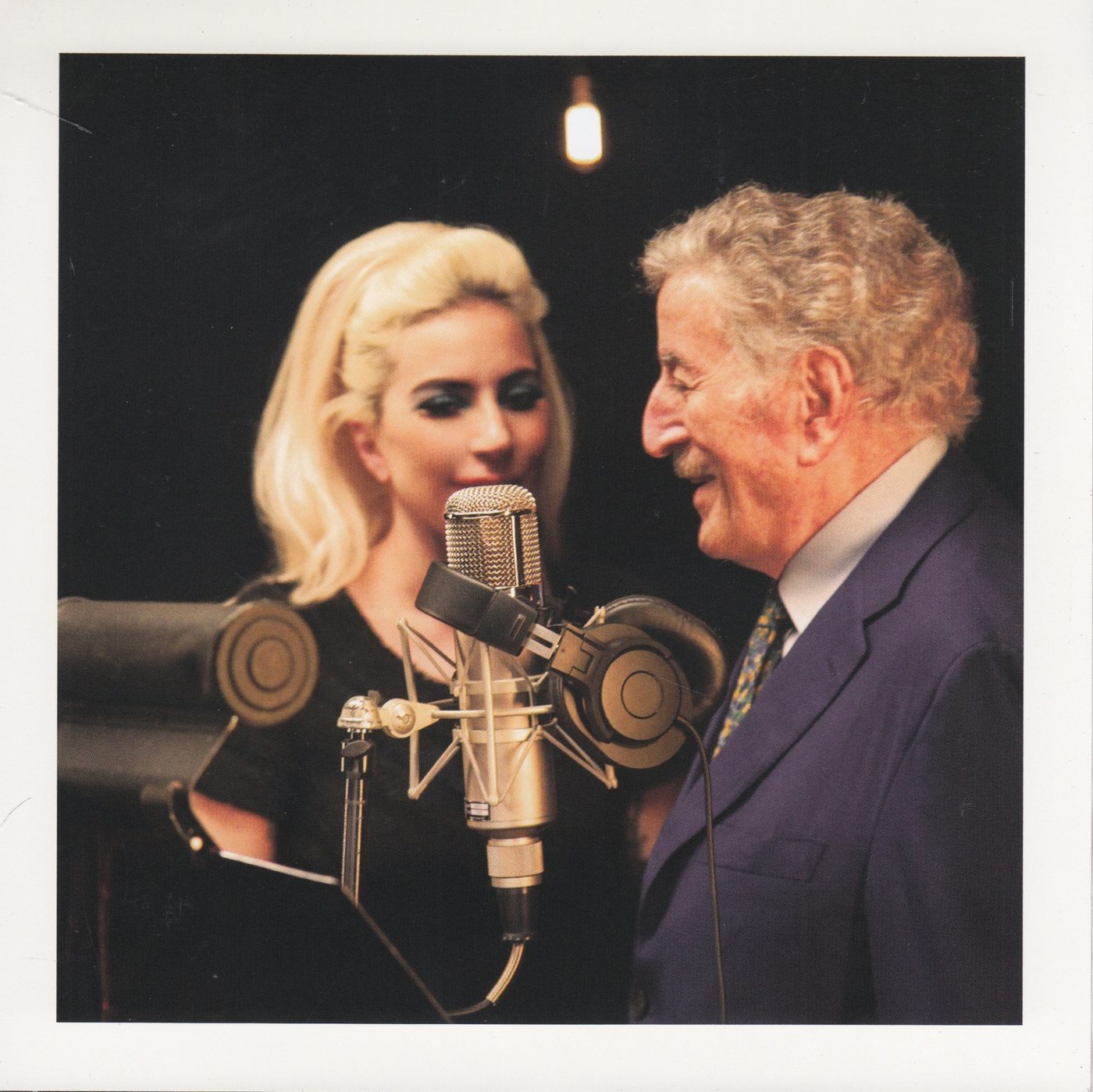 Tony Bennett & Lady Gaga - Love For Sale (27).jpg