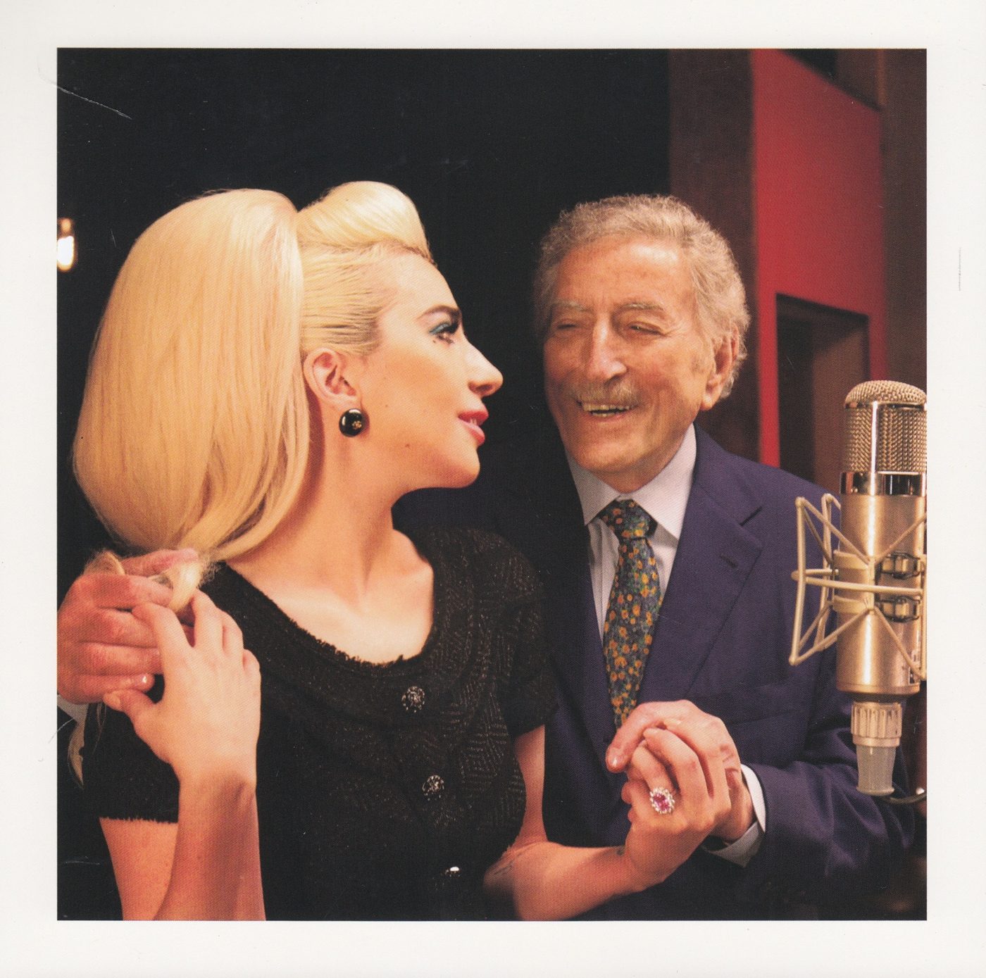 Tony Bennett & Lady Gaga - Love For Sale (29).jpg